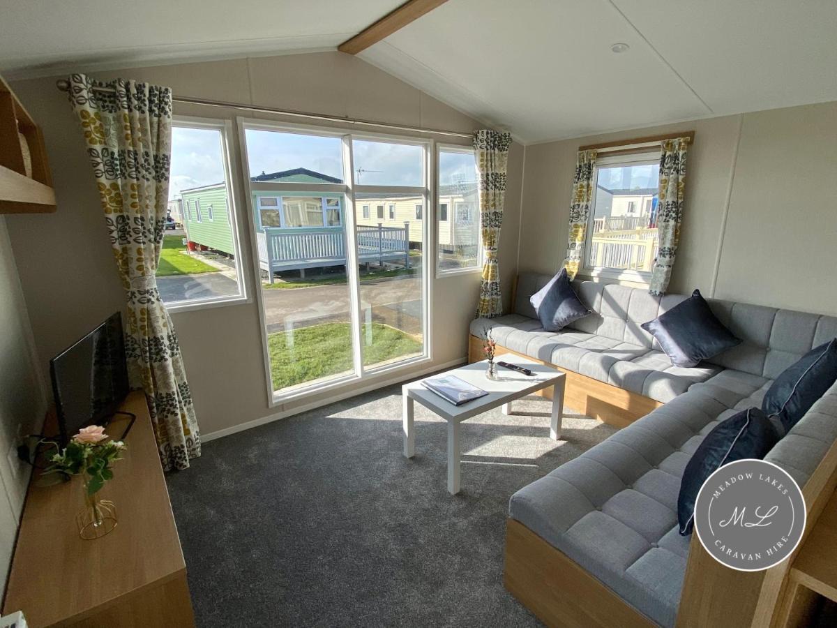 Palm Grove 181- Golden Palm - Pet Friendly, Wifi, Central Heating, Bed Linen - Meadow Lakes Caravan & Lodge Hire Chapel Saint Leonards Exterior foto